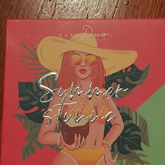 Kara Duo- Eye Shadow Palette Summer Stunna. Kara Beauty - Picture 3 of 4